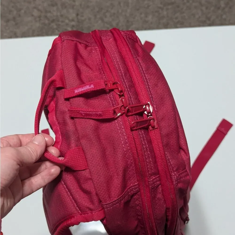 Dakine Campus M 25L Backpack Red School Preppy Bag Travel College Gorpcore Gorp